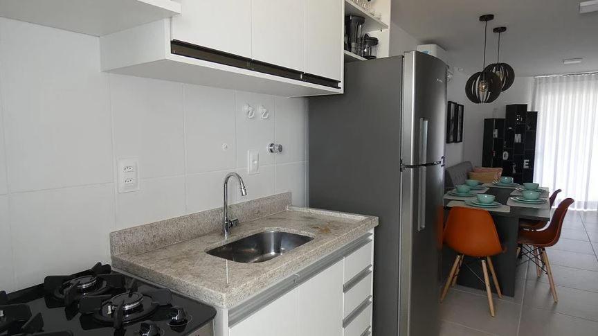 Apto Guarajuba Praia Condominio Porto Smeralda-100 Metros Da Praia 외부 사진