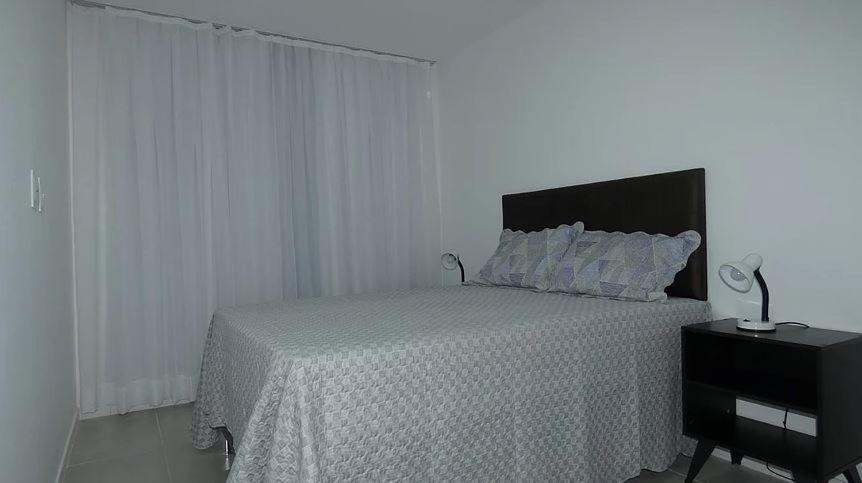 Apto Guarajuba Praia Condominio Porto Smeralda-100 Metros Da Praia 외부 사진