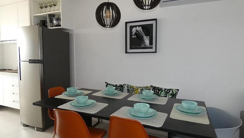 Apto Guarajuba Praia Condominio Porto Smeralda-100 Metros Da Praia 외부 사진